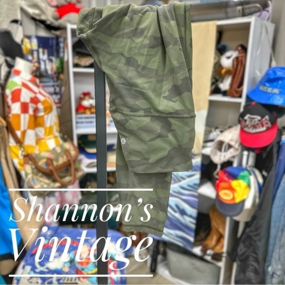 Lululemon sz 8 camo pattern leggings A14 - Picture 1 of 5